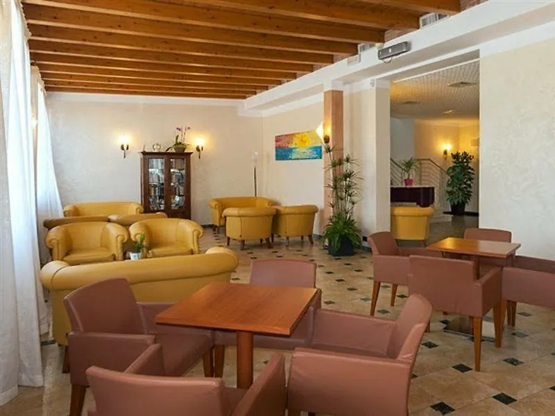 Regent'S Hotel Lido di Jesolo Italy