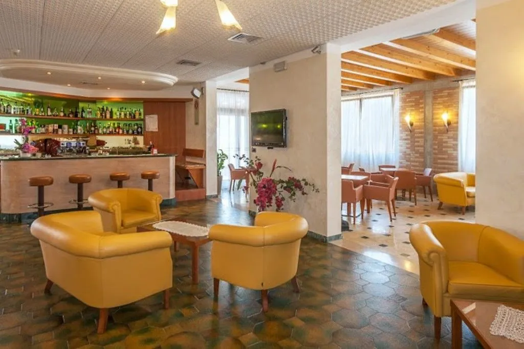 Regent'S Hotel Lido di Jesolo Italy